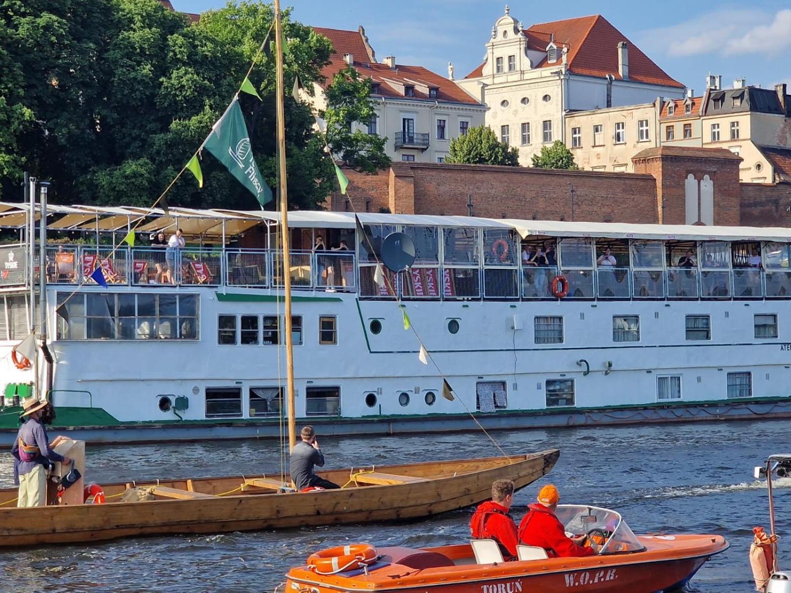 Barka Atena Stary Toruń Eksteriør bilde